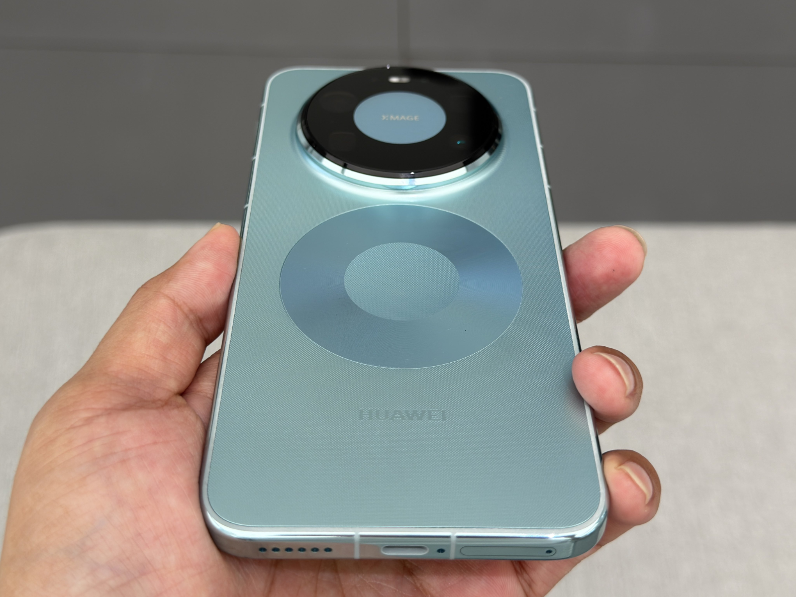 Huawei Mate 80 Pro Max wprowadza na rynek rywala Apple iPhone 17 Pro Max z potężną baterią, wyświetlaczem 8000 nitów i dwoma peryskopowymi teleobiektywami