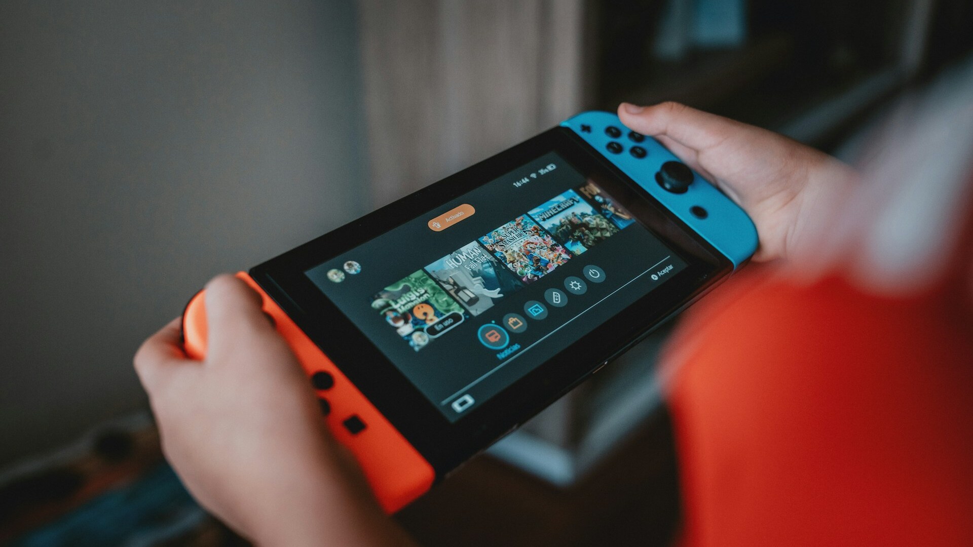 Moderator serwisu Reddit, który zajmował się piractwem gier na konsolę Switch, został zobowiązany do zapłaty na rzecz firmy Nintendo odszkodowania w wysokości 4,5 miliona dolarów