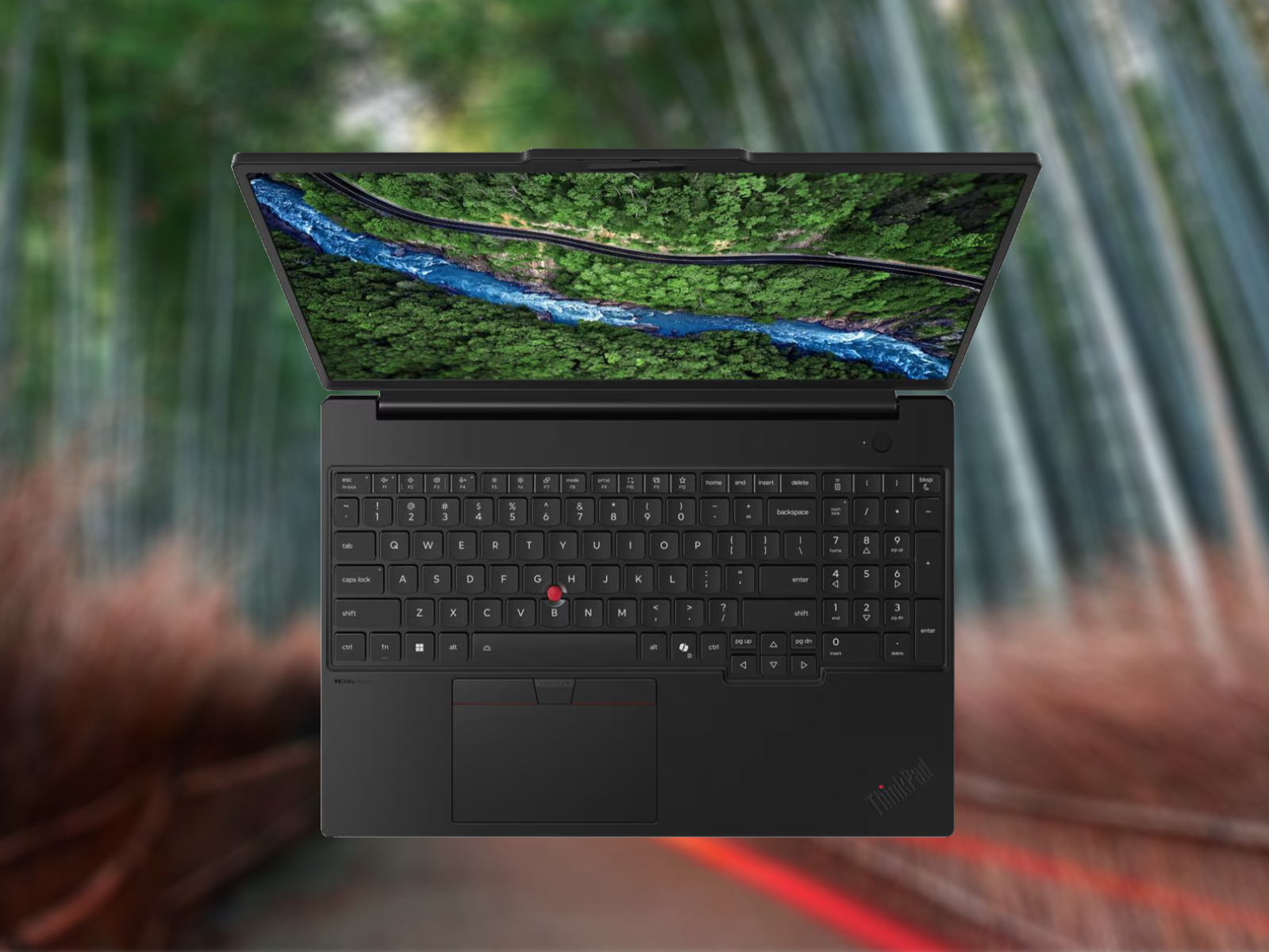 Firma Lenovo wprowadza na rynek światowy nowy 16-calowy ThinkPad z wyświetlaczem OLED o częstotliwości odświeżania 120 Hz z funkcją VRR oraz 96 GB pamięci RAM typu LPCAMM2
