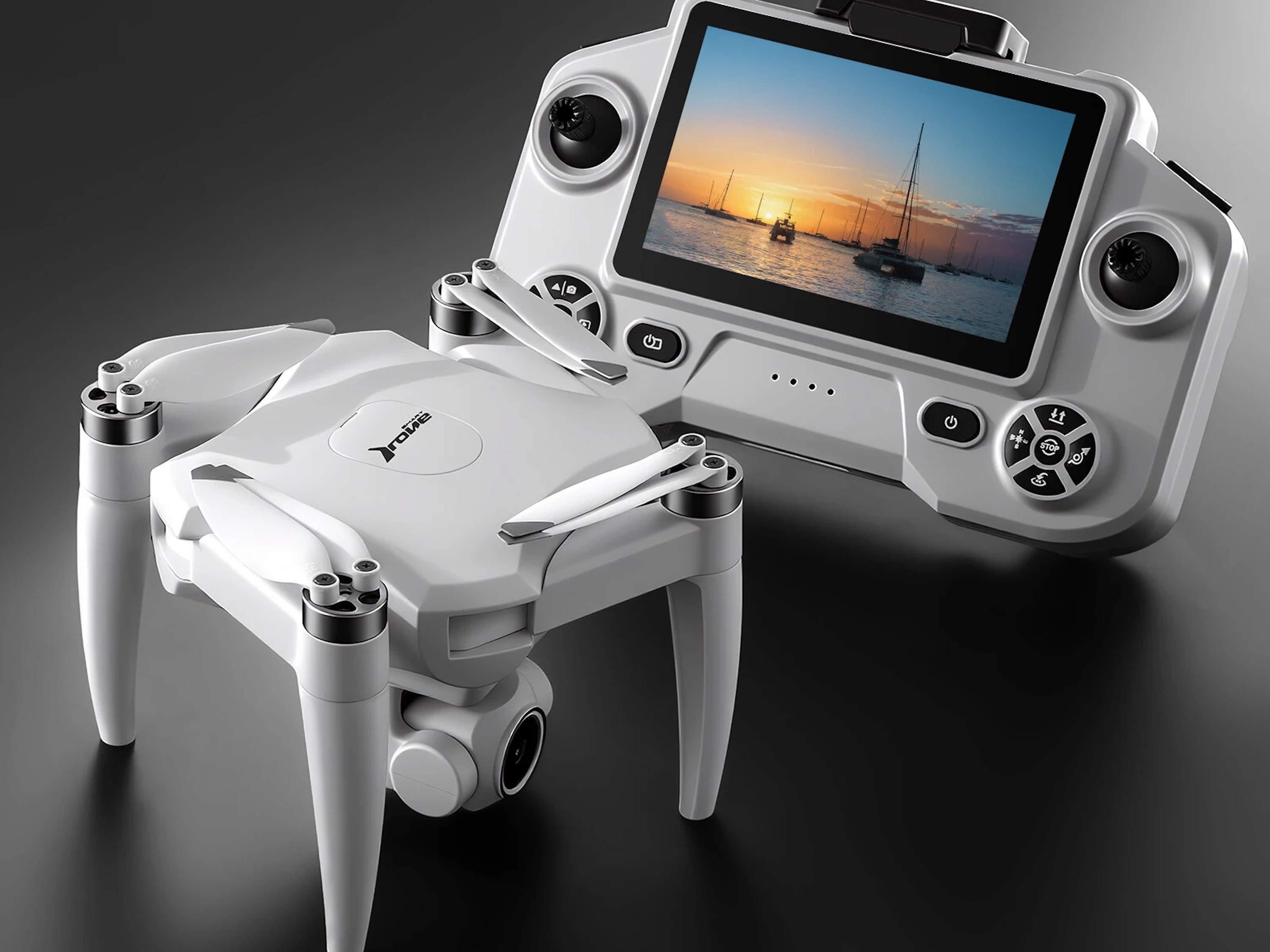 Ten budżetowy dron jest wyposażony w kontroler z wyświetlaczem
