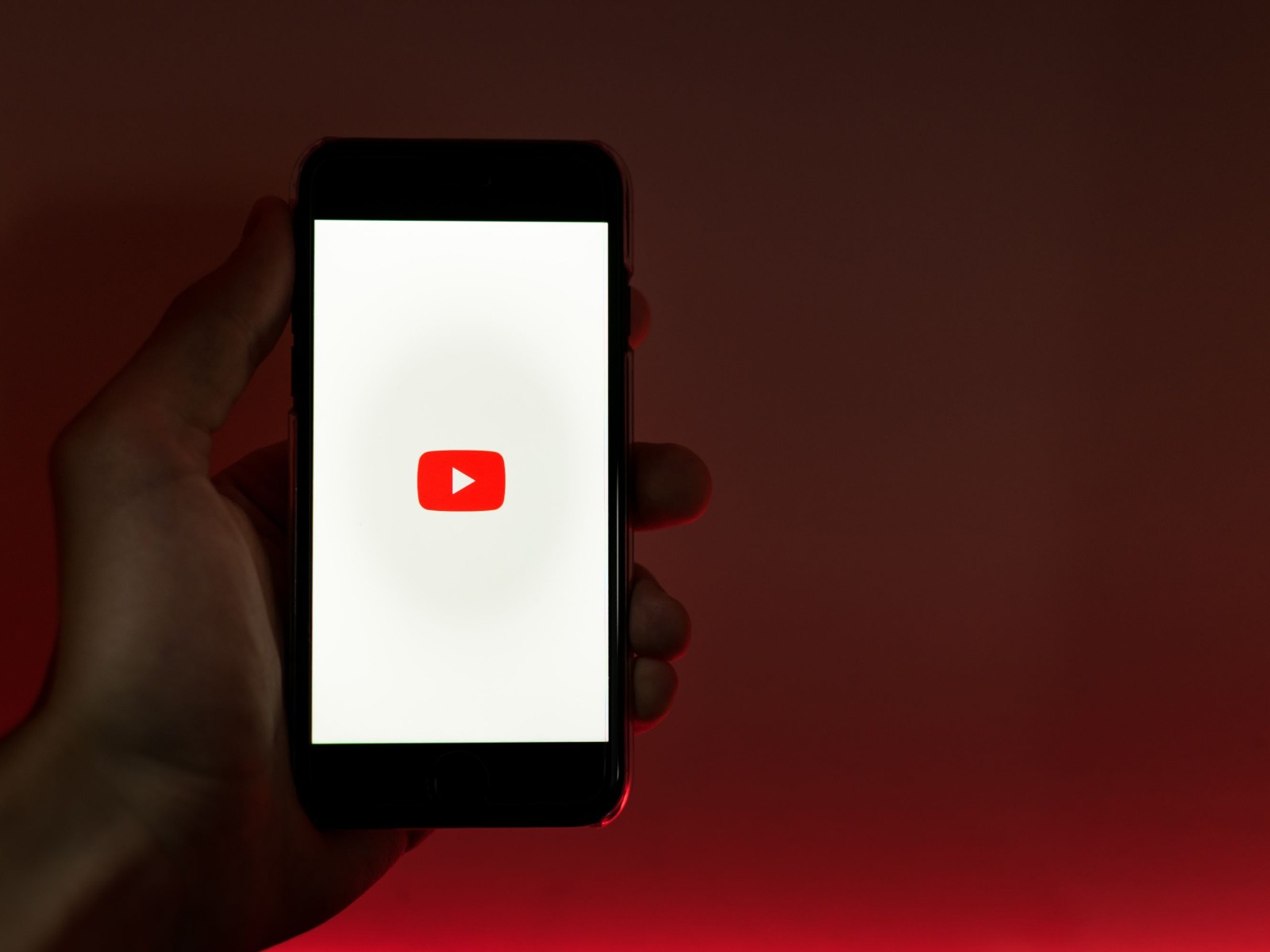 Od dzisiaj zmienia się sposób liczenia wyświetleń na YouTube: jedna klatka to teraz jedno wyświetlenie