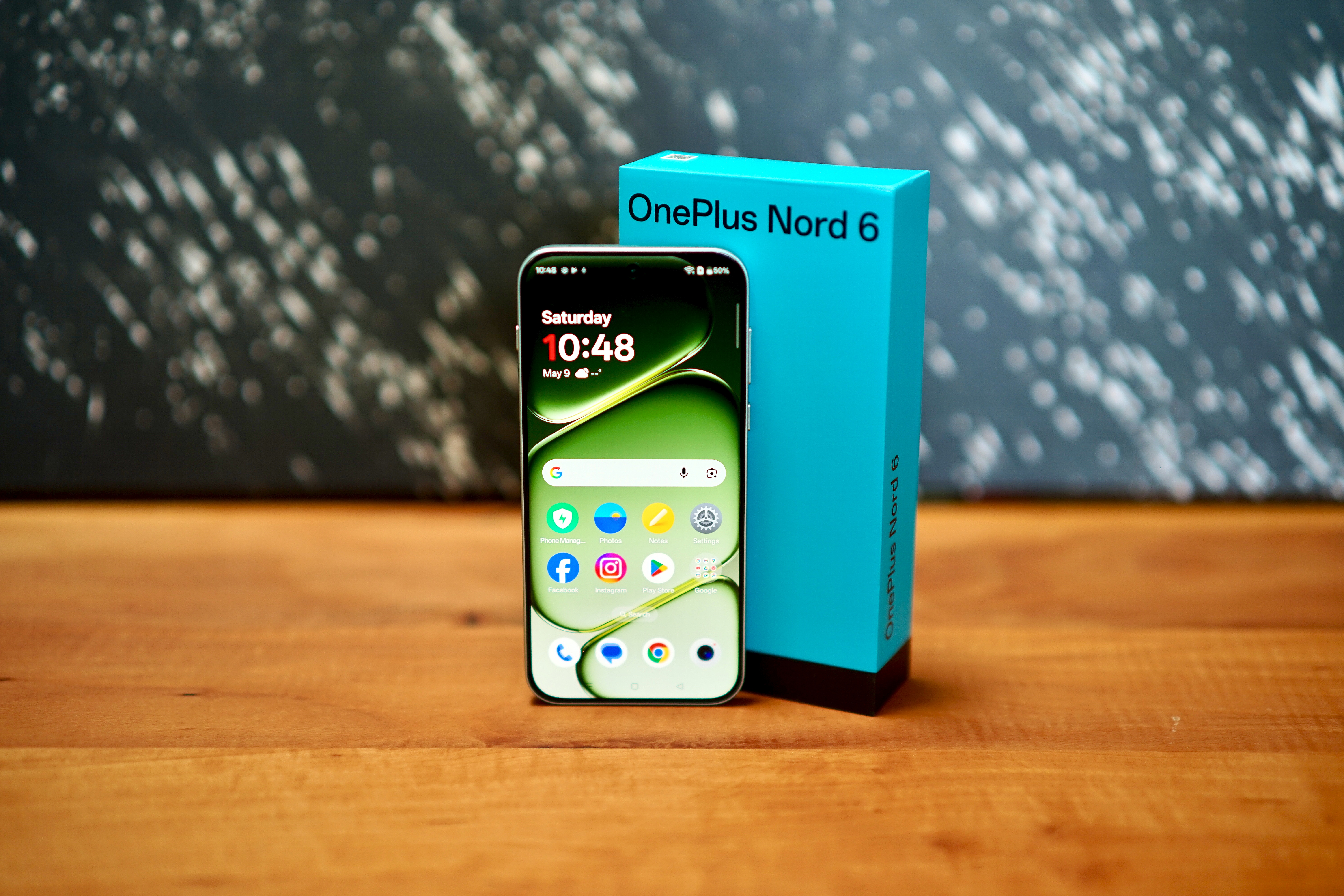 Bateria i wydajność tego telefonu stanowią problem dla konkurencji - Recenzja telefona OnePlus Nord 6 (OnePlus Turbo 6)