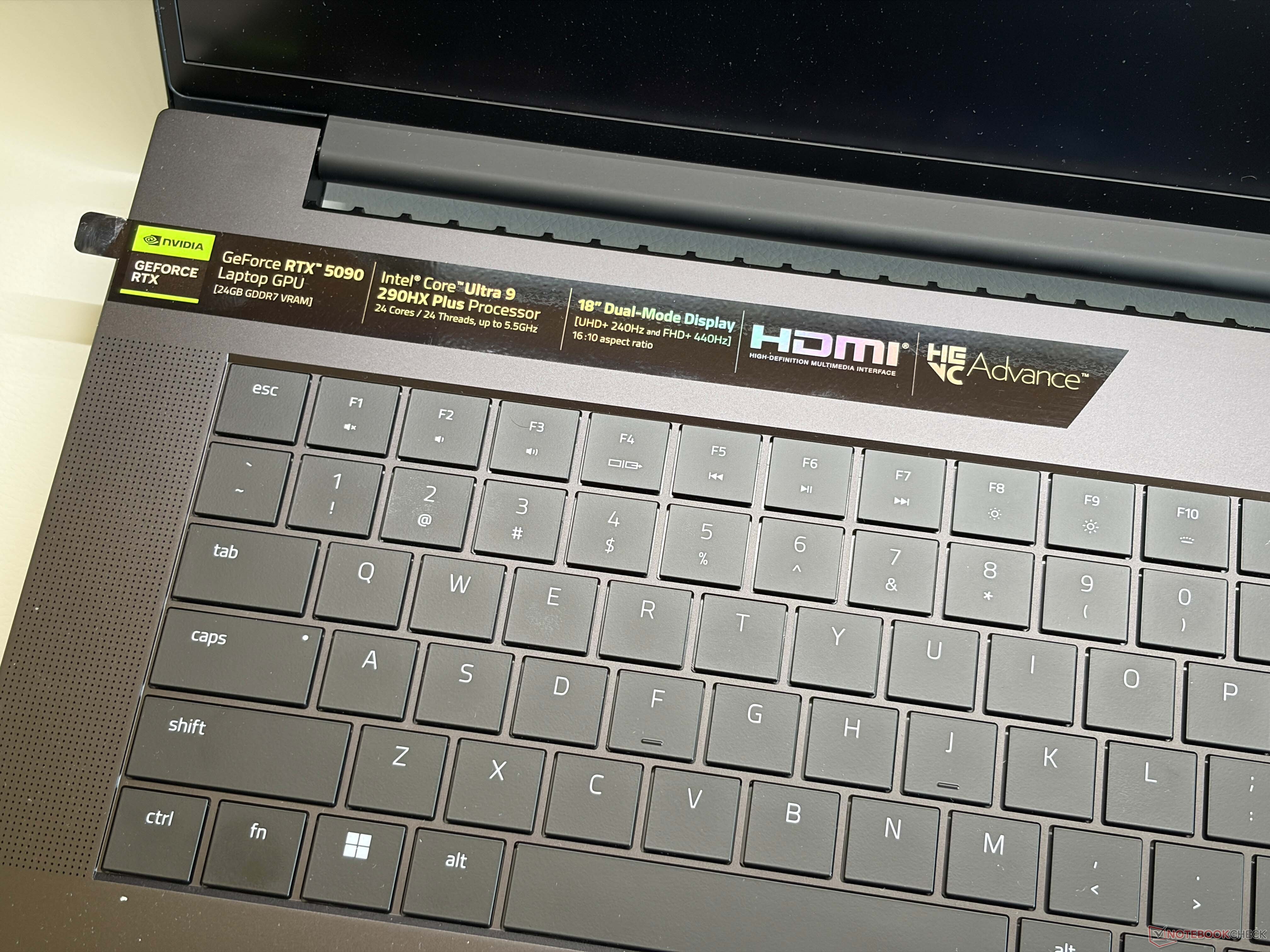 Model Razer Blade 18 2026 jest znacznie droższy niż poprzednio, ale nie jest szybszy