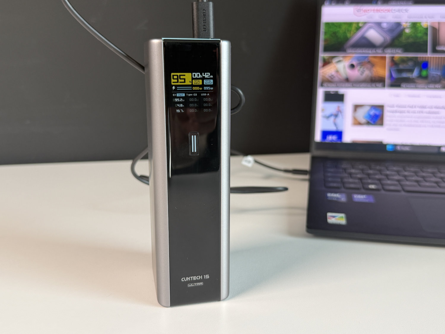 Bestia wśród powerbanków 20k: Recenzja Cuktech 15 Ultra