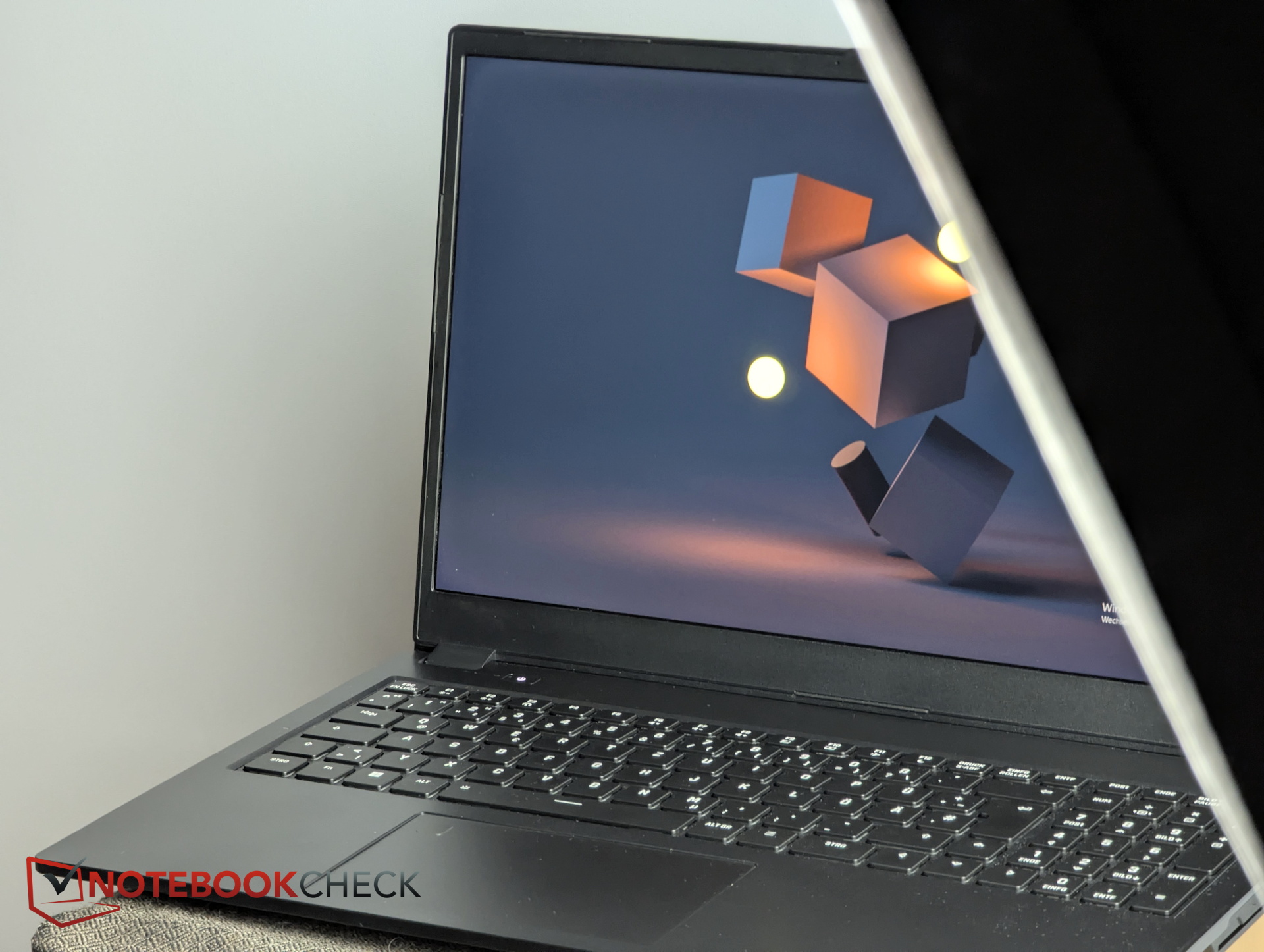 Dlaczego prawie w każdym laptopie brakuje tej praktycznej funkcji
