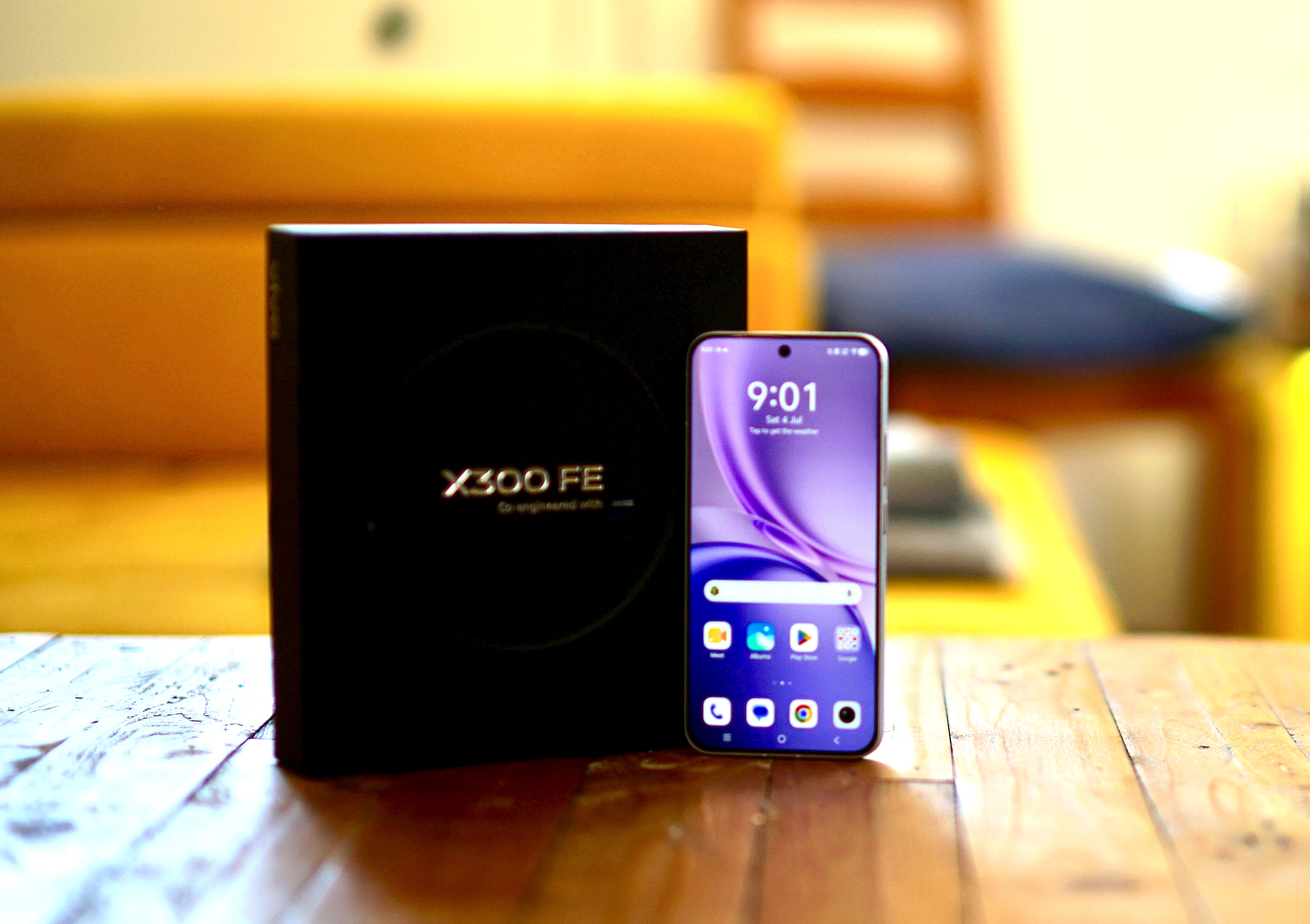Miniwersja jednego z najlepszych telefonów z aparatem pozwala znacznie zaoszczędzić – recenzja telefona Vivo X300 FE