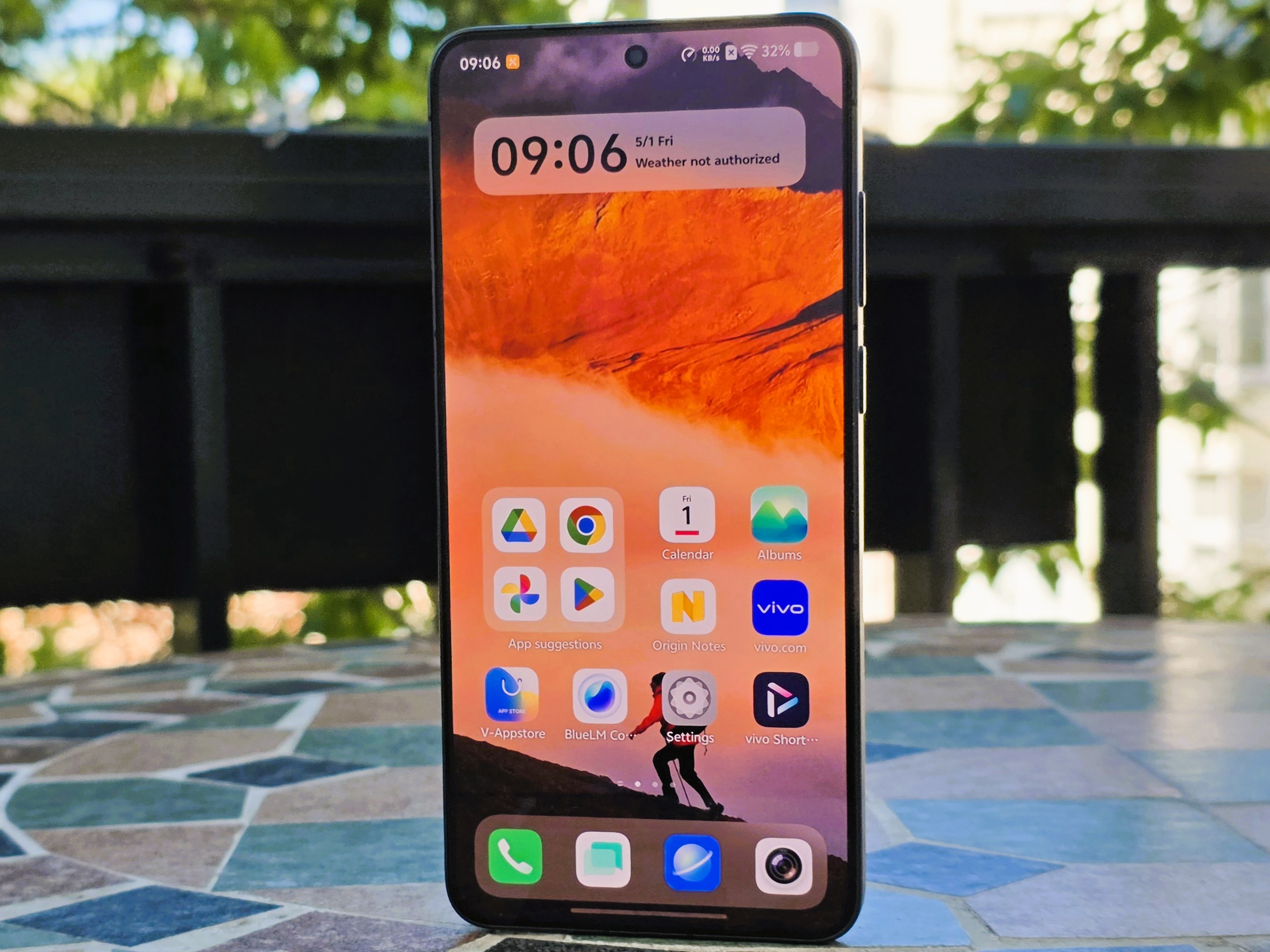 Vivo X300 Ultra: Poważne problemy z wydajnością czy tylko trudny start flagowego telefonu?
