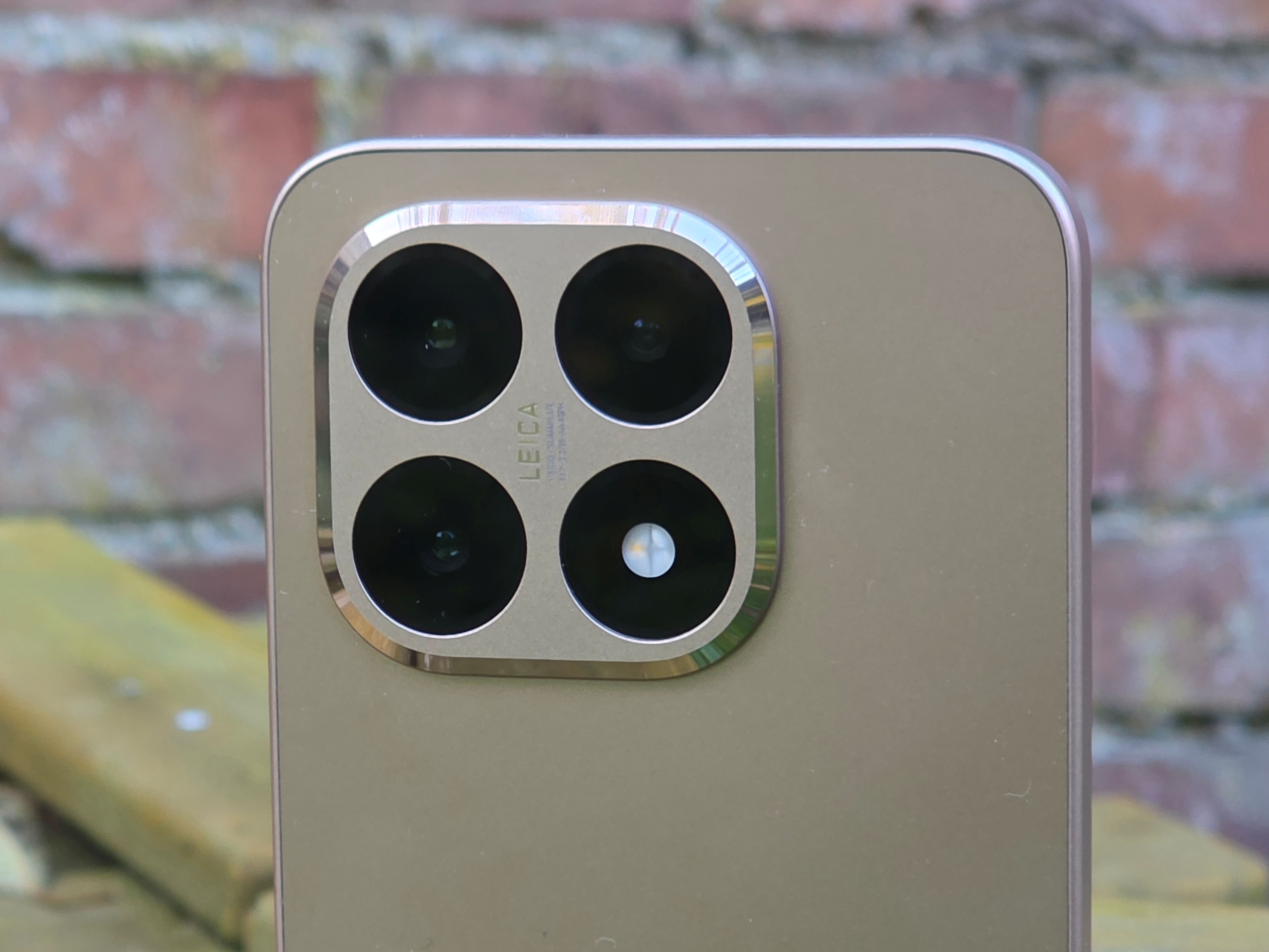 Werdykt Xiaomi 15T: Jak dobre są filmy na niedrogim telefonie Android?