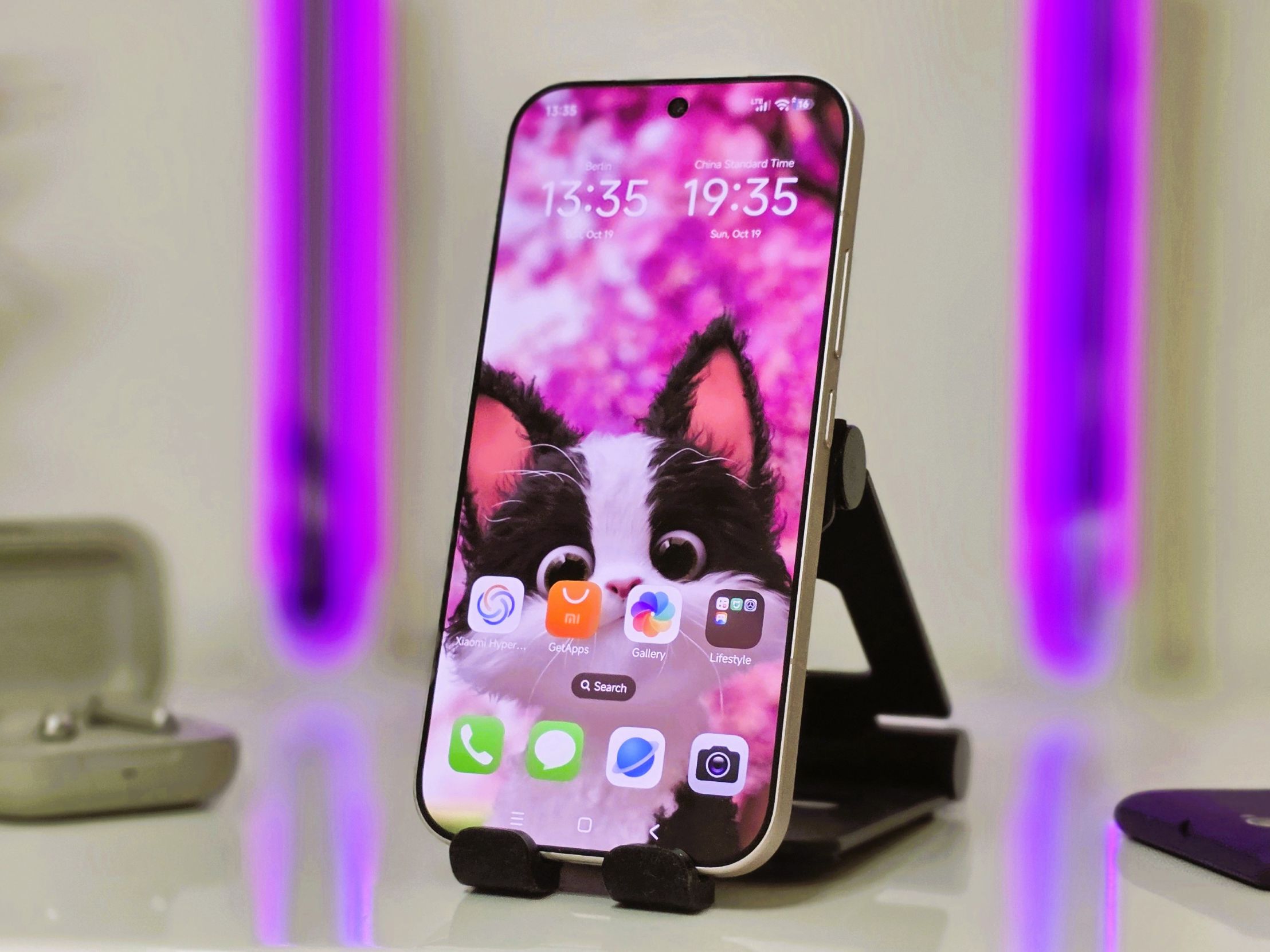 Recenzja Xiaomi 17 - kompaktowy telefon Android zapowiadający nową erę