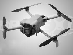 Zdjęcie DJI Mini 5 Pro od pozornego beta testera DJI. (Źródło zdjęcia: via Drone-Hacks &amp;amp; Jasper Ellens)