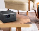 BenQ GP520 może automatycznie dostosować się do oświetlenia otoczenia i warunków panujących w pomieszczeniu. (Źródło obrazu: BenQ)