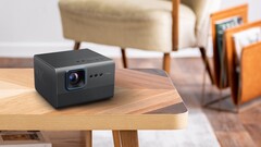 BenQ GP520 może automatycznie dostosować się do oświetlenia otoczenia i warunków panujących w pomieszczeniu. (Źródło obrazu: BenQ)