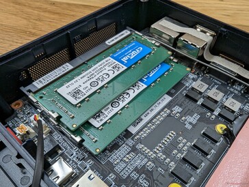 Przystępne gniazda pamięci RAM 2x DDR4 SODIMM