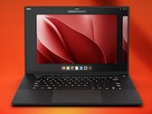 Komputer Purism Librem 16 jest wyposażony w system Linux oraz funkcje zapewniające prywatność.