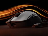 Gaming Mouse 2 kosztuje w Chinach około 31 dolarów. Na zdjęciu: mysz bezprzewodowa wraz z kluczem sprzętowym.