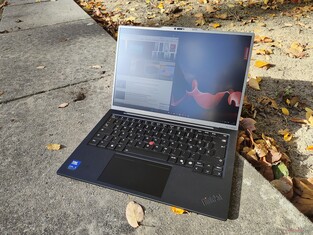 Na zewnątrz (słonecznie)