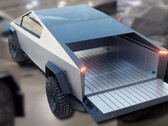 Tesla Cybertruck nadrabia zabawny rozmiar bagażnika dzięki ogromnej przestrzeni ładunkowej z tyłu. (Źródło zdjęcia: Tesla/TikTok - edytowane)