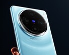 Vivo X100 Pro będzie najwyraźniej oferowany w eleganckim kolorze "Celestial Blue". (Źródło zdjęcia: Vivo)