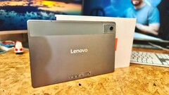 Tab K12 zachwyca nie tylko swoim wyglądem, ale także akcesoriami