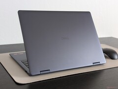 Wersja Dell 14 Plus 2 w 1 z procesorem Intela oferuje kilka korzyści niedostępnych w opcjach AMD (źródło obrazu: Notebookcheck)