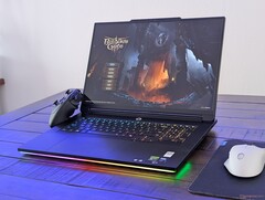 Proszę nie spocząć na Legion 9 18, jeśli szukają Państwo jednego z lepszych 18-calowych laptopów do gier (źródło obrazu: Notebookcheck)