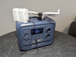 Idealny do ładowania dronów w drodze