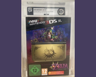 Konsola New Nintendo 3DS XL Majora's Mask Limited Edition z oceną 85+ zamknięta w akrylowym etui (źródło zdjęcia: r/consoles)
