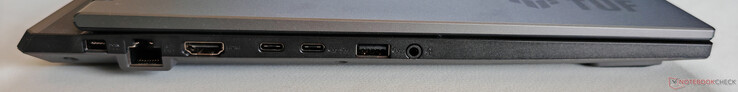 Po lewej: zasilacz, Gigabit Ethernet, HDMI 2.1 FRL, USB-C 3.2 Gen2 (10 Gb/s, DisplayPort 2.1-out), USB-C 3.2 Gen.2 (10 Gb/s, DisplayPort 2.1-out, G-Sync, Power Delivery 3.0), USB-A 3.2 Gen2 (10 Gb/s), gniazdo audio 3,5 mm