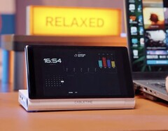 ScreenDock jest wyposażony w 5,5-calowy wyświetlacz o rozdzielczości 720p. 