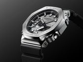 Zbliżenie na tarczę współpracy Casio G-Shock x Mandalorian.