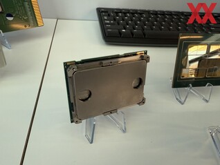 Intel opracowuje chłodzenie cieczą dla wydajnych procesorów (źródło obrazu: Hardwareluxx)