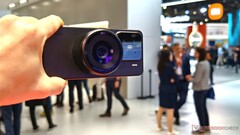 Plotki na temat Xiaomi 17 Ultra nasilają się i obiecują wiele nowych funkcji w zaskakująco wczesnej wersji flagowego aparatu Leica. (Źródło zdjęcia: Alexander Fagot, Notebookcheck)