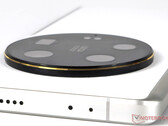 Mówi się, że następca Xiaomi 13 Ultra będzie wyposażony w nowy 1-calowy sensor aparatu. (Źródło obrazu: Notebookcheck)