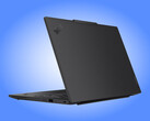 Najnowszy model ThinkPad X13 firmy Lenovo ma wymiary 299 x 207 x 9,85–13,35 mm.