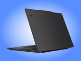 Najnowszy model ThinkPad X13 firmy Lenovo ma wymiary 299 x 207 x 9,85–13,35 mm.