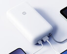 Power Bank Xiaomi 20 000 mAh z wbudowanym kablem (2026) jest dopuszczony do użytku podczas lotów w Chinach.