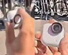Rzekomy Insta360 Go 4S w publicznym użyciu. (Źródło zdjęcia: via Igor Bogdanov)