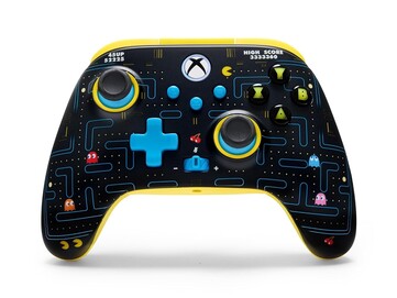 Bezprzewodowy kontroler PowerA do konsoli Xbox Series X|S PAC-MAN Edition.