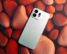 Rzekomy wariant modelu OnePlus N6 w kolorze „Fresh Mint”.