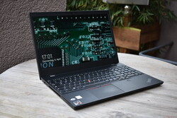 W recenzji: Lenovo ThinkPad P15v Gen 3 AMD, dzięki uprzejmości