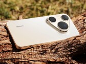 Model Huawei Pura 90s Pro Max jest wyposażony w teleobiektyw o rozdzielczości 200 MP.
