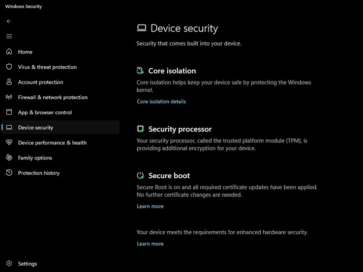 Strona „Zabezpieczenia urządzenia” w aplikacji „Zabezpieczenia systemu Windows”, na której widoczny jest oficjalny zielony wskaźnik stanu.