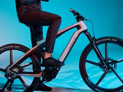 Porsche eBike Sport 2025 jest już dostępny w Ameryce Północnej i Europie. (Źródło zdjęcia: Porsche)