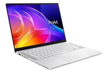 Asus ProArt P14 pokazany pod kątem