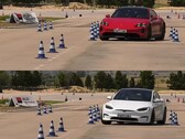 Porsche Taycan GTS wygląda znacznie lepiej niż Tesla Model S Plaid, mimo że technicznie przegrał test łosia. (Źródło obrazu: km77 na YouTube)