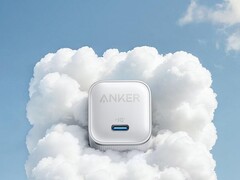 Ładowarka Anker Nano Charger (45W) w kolorze białym trafia do Europy. (Źródło zdjęcia: Anker)