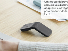 Logitech Mobi Fold w jednym z trzech premierowych kolorów.