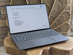 Niestety, nie jest zbyt oczywiste, gdzie znaleźć ustawienia RAM/VRAM dla Ryzen AI Max (źródło obrazu: Notebookcheck)