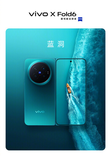 Vivo X Fold6 w niebieskiej wersji kolorystycznej