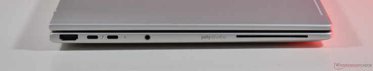 po lewej stronie: HDMI, 2x Thunderbolt 4, 3,5 mm audio, czytnik kart inteligentnych
